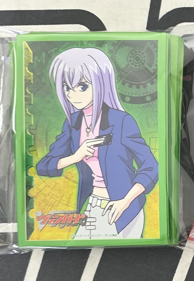 戸倉ミサキ（53枚）